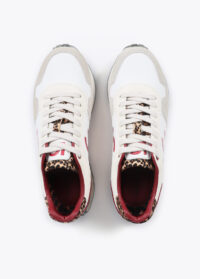 baskets-avec-semelle-personnalisee-et-imprime-animal-et-details-en-cuir-2