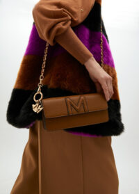 bandolera-baguete-efecto-piel-con-m-relieve-6