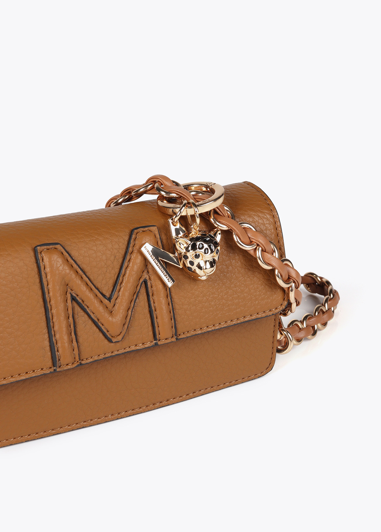 bandolera-baguete-efecto-piel-con-m-relieve-7