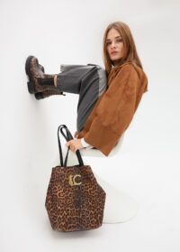 bolso-shopper-animal-print-con-logo-lc-leopardo-7