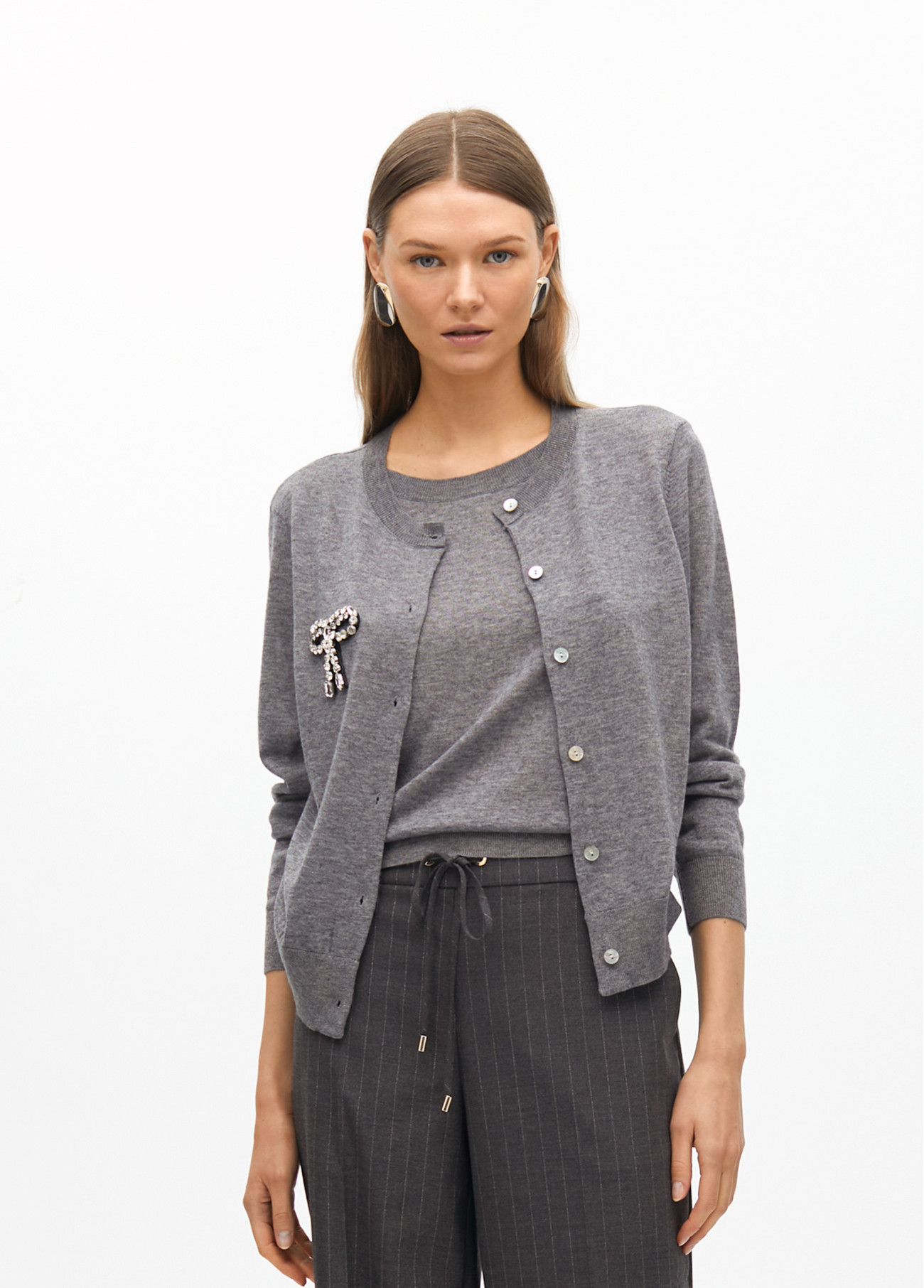 cardigan-deux-pieces-avec-noeud-bijou